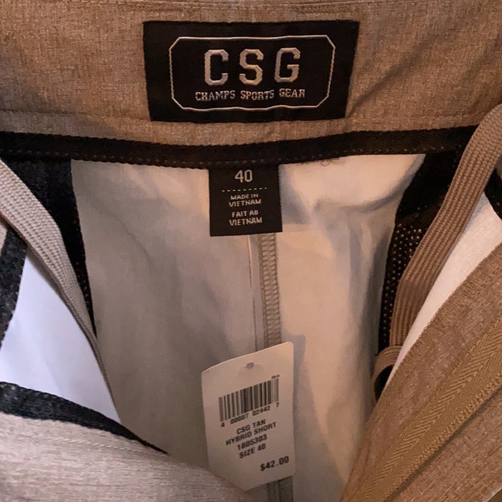 Khaki green shorts - Picture 5 of 8